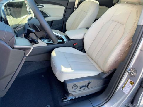 New 2025 Audi Q5 Premium Plus image 22