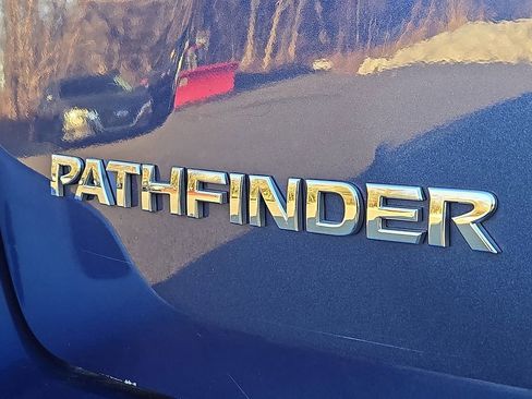Certified 2020 Nissan Pathfinder S image 31