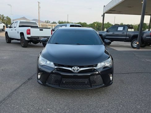 Used 2017 Toyota Camry SE FWD image 8