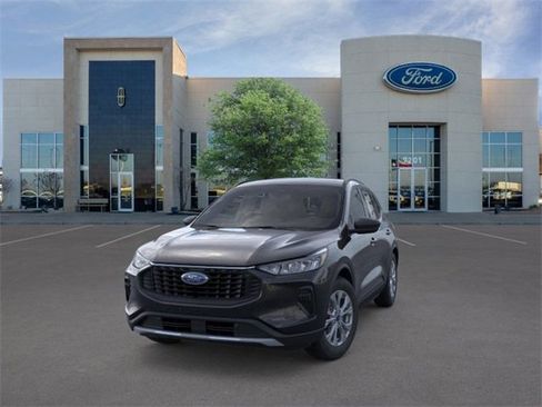 New 2026 Ford Escape Active image 2