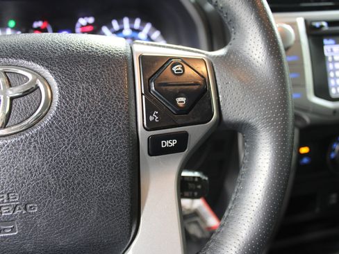 Used 2017 Toyota 4Runner SR5 image 11