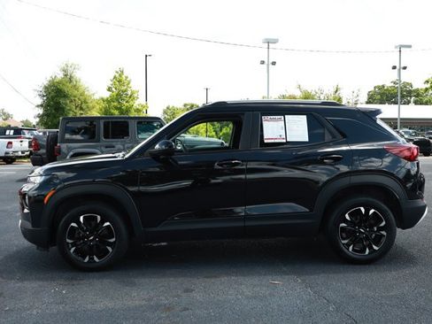 Used 2022 Chevrolet TrailBlazer LT AWD/4WD image 9