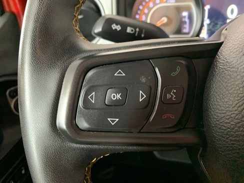 Used 2024 Jeep Gladiator Sport AWD/4WD image 28