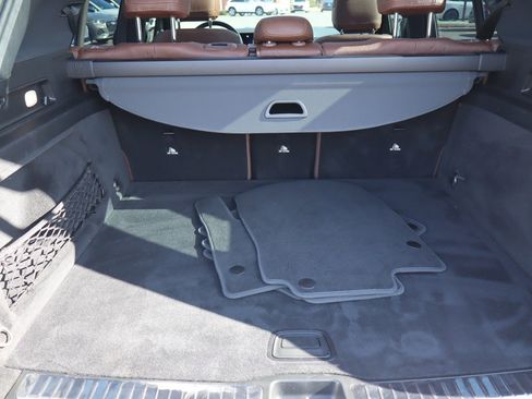 Used 2024 Mercedes-Benz GLE 450 GLE 450 4MATIC SUV AMG image 19