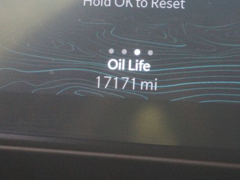 Used 2023 Jeep Grand Cherokee 4WD 4xe w/ Luxury Tech Group II image 27