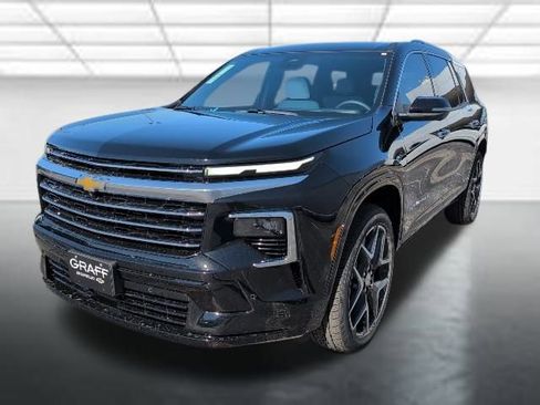 New 2026 Chevrolet Traverse High Country w/ LPO, Floor Liner Package image 34