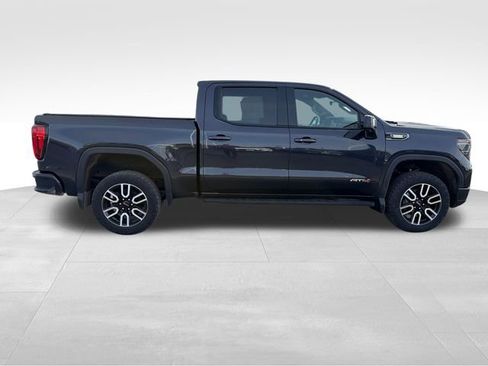 Used 2022 GMC Sierra 1500 AT4 w/ AT4 Premium Package image 7
