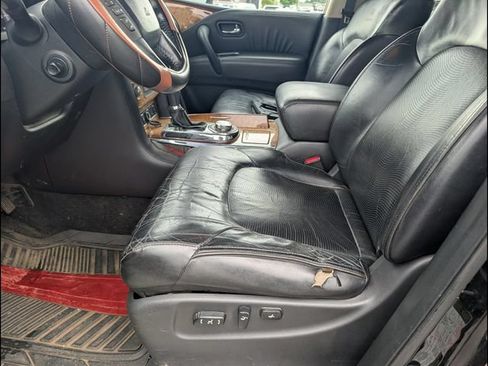 Used 2011 INFINITI QX56 4WD w/ Theater Pkg image 9