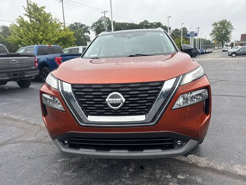 Used 2021 Nissan Rogue SL w/ Premium Package AWD/4WD image 3