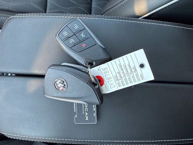 Used 2021 Buick Envision Avenir AWD/4WD image 41