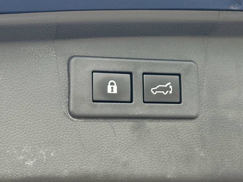 Used 2022 Subaru Outback Limited AWD/4WD image 29