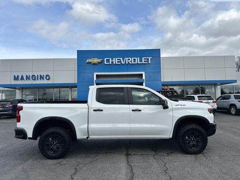 New 2026 Chevrolet Silverado 1500 ZR2 AWD/4WD image 1