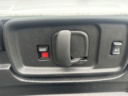 Used 2023 Chevrolet Express 2500 w/ Driver Convenience Package image 14