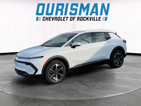 New 2026 Chevrolet Equinox EV LT image 2