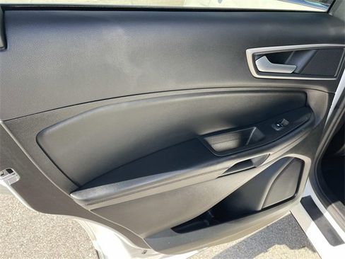 Certified 2023 Ford Edge SEL w/ Convenience Package image 24