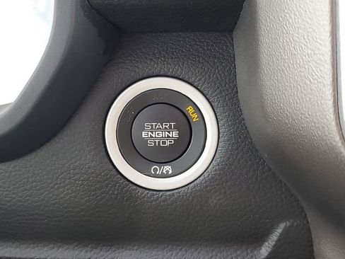 Used 2020 RAM 1500 Big Horn AWD/4WD image 24
