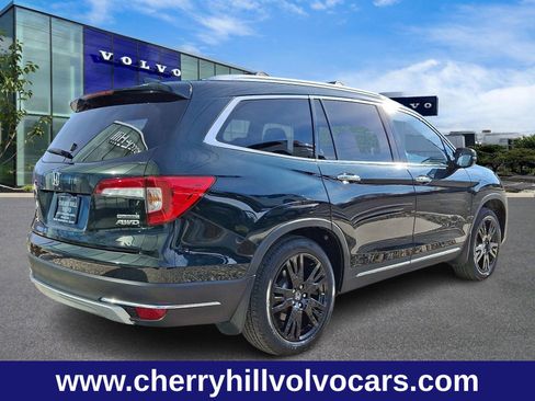Used 2020 Honda Pilot Touring image 7