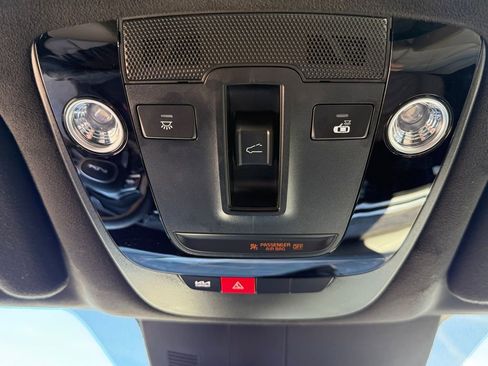 Certified 2025 Kia Sorento SX Prestige w/ Olive Brown Leather Package image 21