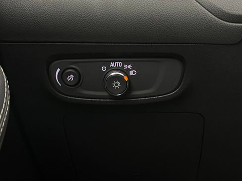 Used 2024 Buick Encore GX Preferred FWD image 20