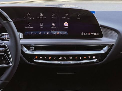 New 2026 Cadillac Lyriq Premium Luxury image 15