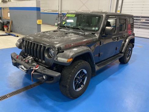 Used 2018 Jeep Wrangler Unlimited Rubicon AWD/4WD image 3