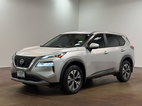 Used 2023 Nissan Rogue SV AWD/4WD image 7