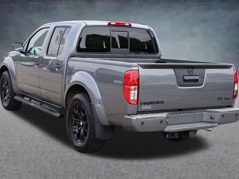 Used 2020 Nissan Frontier SV w/ Midnight Edition Floor Mats AWD/4WD image 19