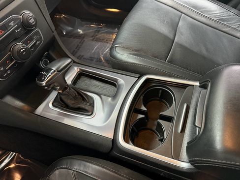 Used 2021 Dodge Charger SXT w/ Leather Interior Group image 27