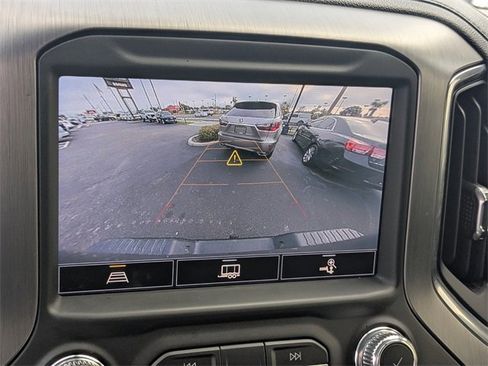 Used 2022 GMC Sierra 1500 Denali image 25