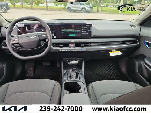 New 2026 Kia K4 FWD image 14