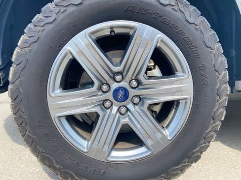 Used 2018 Ford F150 Lariat AWD/4WD image 10