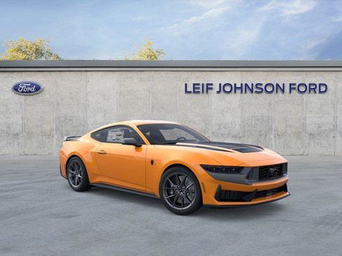 New 2026 Ford Mustang Dark Horse image 7