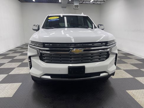 Used 2023 Chevrolet Suburban Premier AWD/4WD image 7
