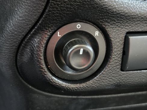 Used 2013 Jeep Wrangler Sport image 16