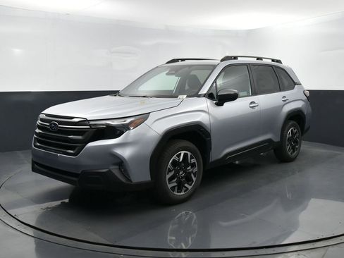 Used 2026 Subaru Forester Premium image 6