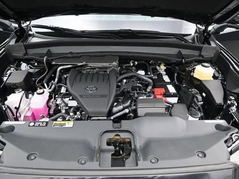 New 2026 Toyota Grand Highlander AWD image 19