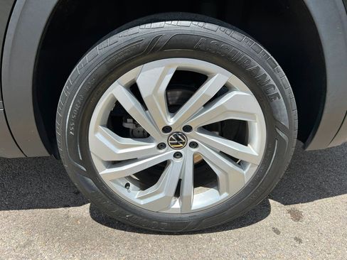 Used 2021 Volkswagen Atlas SE AWD/4WD image 12
