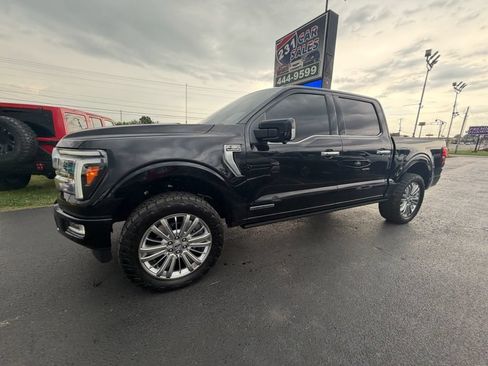 Used 2025 Ford F150 Platinum w/ Equipment Group 703A Plus AWD/4WD image 7