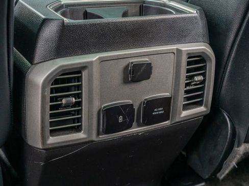 Used 2018 Ford F150 Raptor w/ Equipment Group 802A Luxury image 38