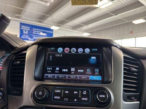 Used 2016 Chevrolet Tahoe LTZ AWD/4WD image 13