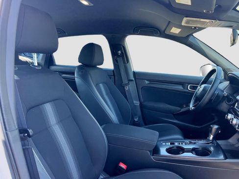 Used 2023 Honda Civic Sport image 26