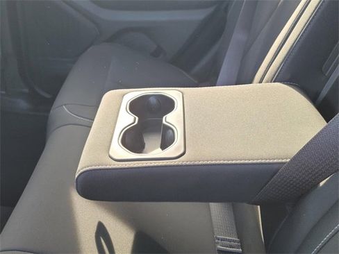 Used 2023 Jeep Grand Cherokee Laredo X image 28