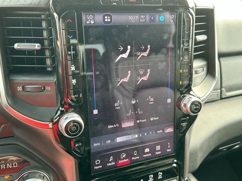 Used 2025 RAM 1500 Lone Star image 19