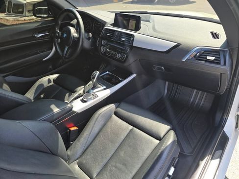 Used 2018 BMW M240i xDrive Coupe AWD/4WD image 30