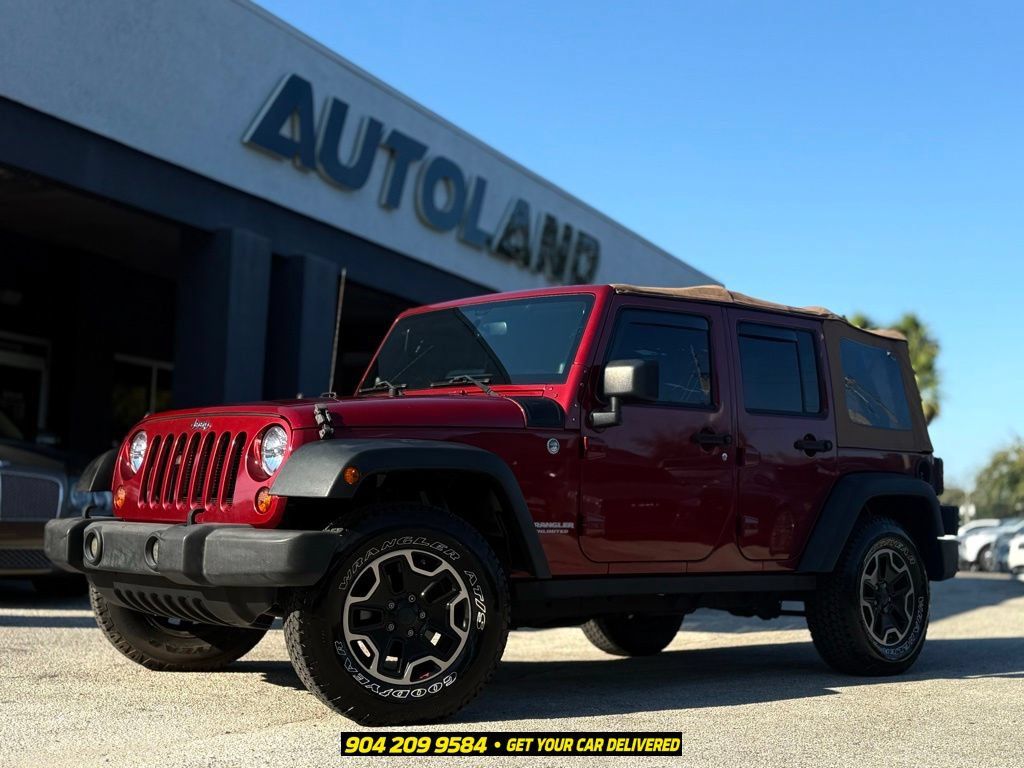 Used 2013 Jeep Wrangler Unlimited Rubicon w/ Connectivity Group AWD/4WD image 1