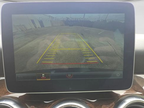Used 2018 Mercedes-Benz CLA 250 4MATIC image 39