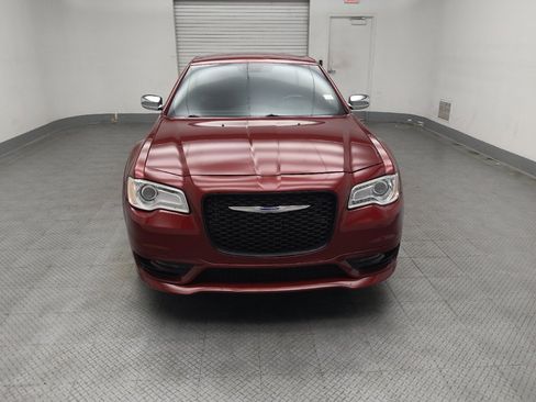 Used 2014 Chrysler 300 AWD w/ Driver Convenience Group image 15