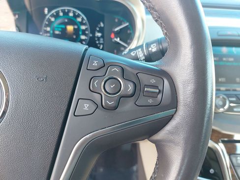 Used 2015 Buick LaCrosse Leather image 19
