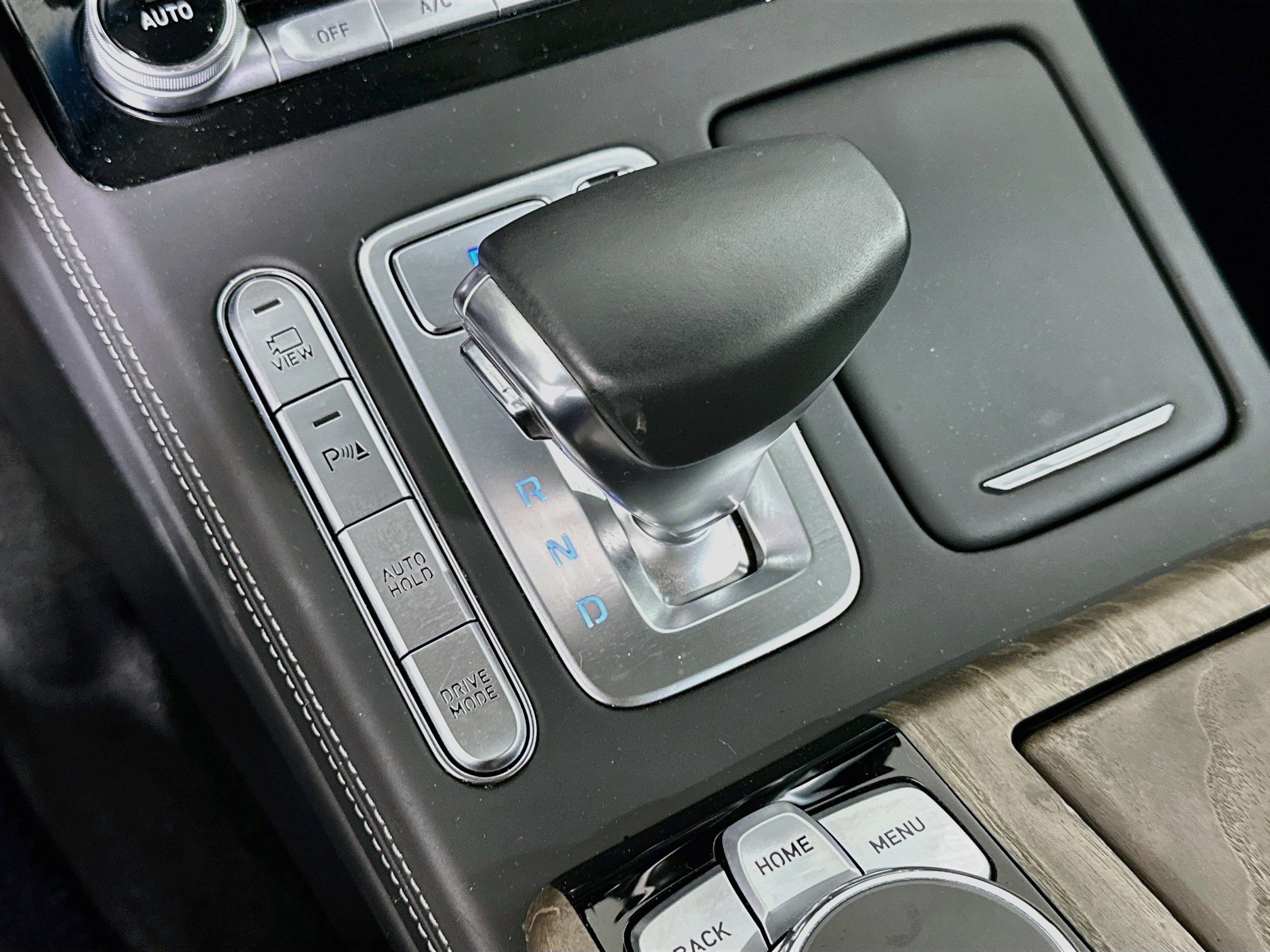 Used 2021 Genesis G90 3.3T Premium AWD/4WD image 25