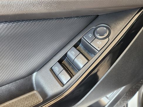 Certified 2025 Chevrolet Equinox LT w/ Convenience Package II image 24